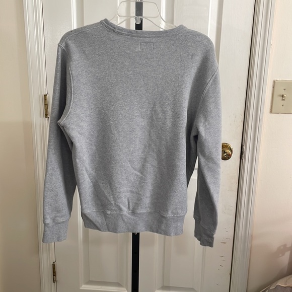 Grey Levi’s sweatshirt - Picture 2 of 2